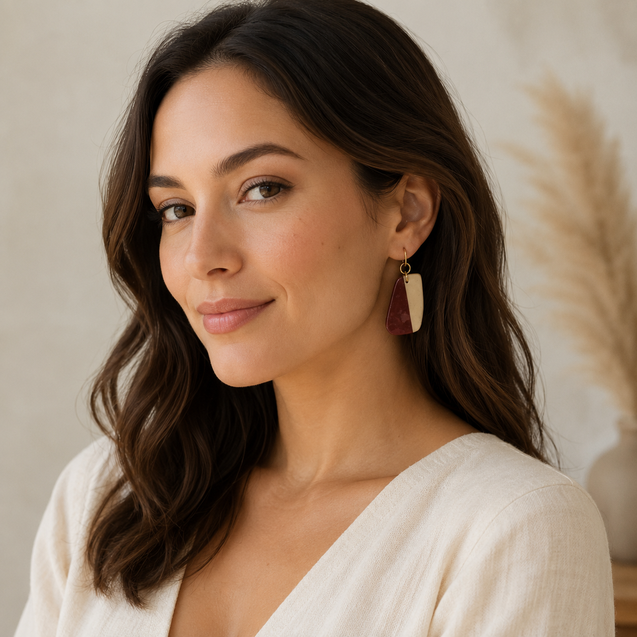Balance software edge rectangle earrings beige & brown
